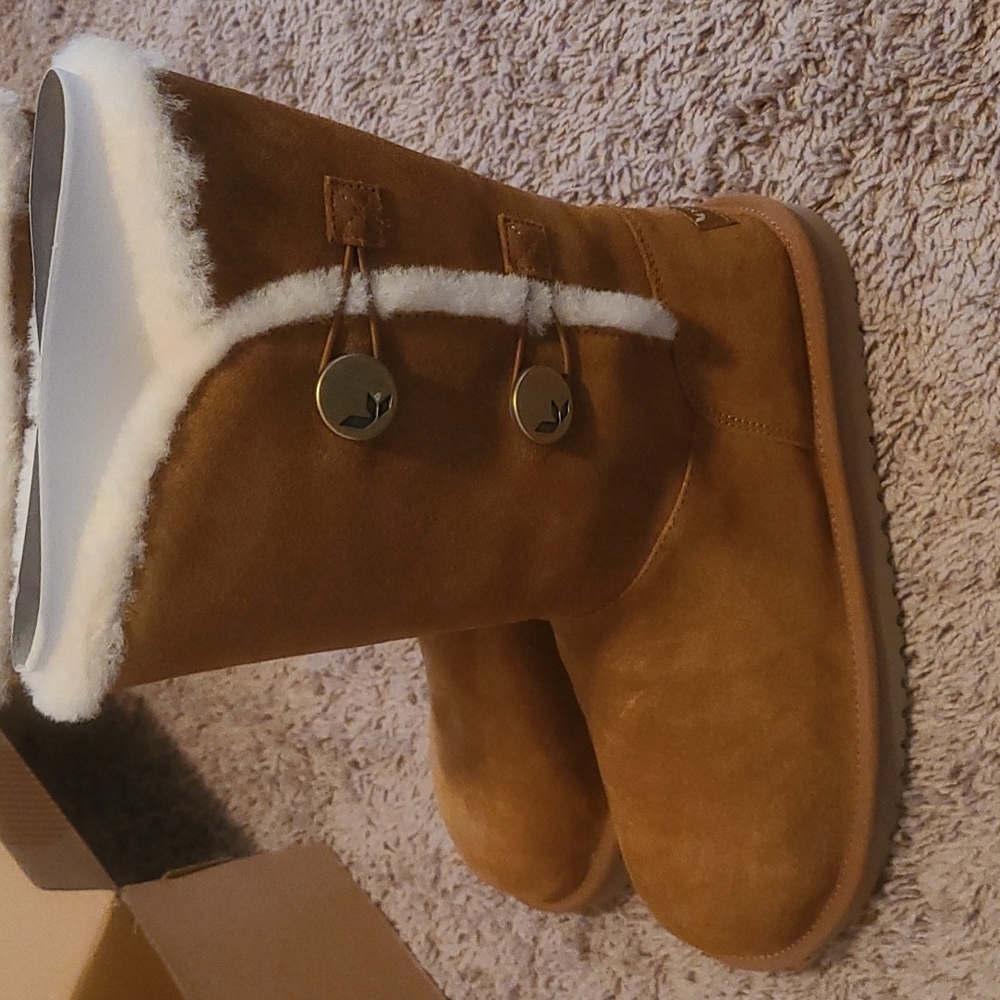 Ugg Kinslei Tall Boot